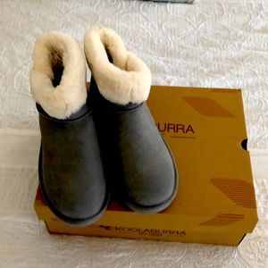 Koolaburra Dezi Mini grey size 9 boots